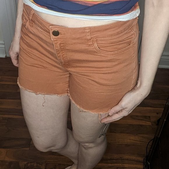 Orange booty shorts - Picture 3 of 5